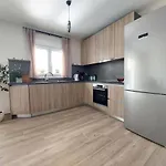 아파트 Pine